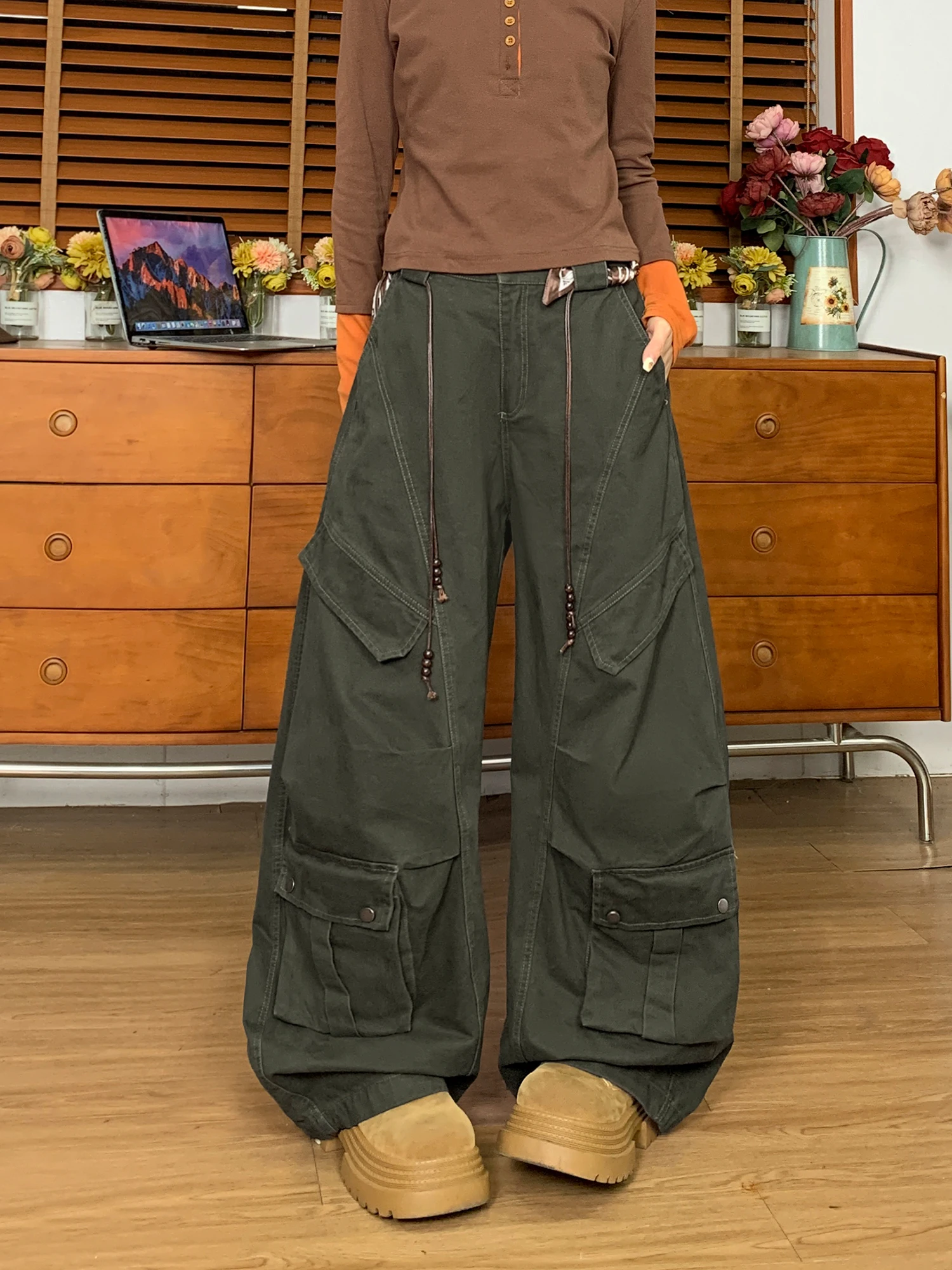 

Стильные американские рабочие брюки для женщин: свободные, широкие, с дизайнерскими элементами, повседневные, прямого кроя, в стиле комбинезонов