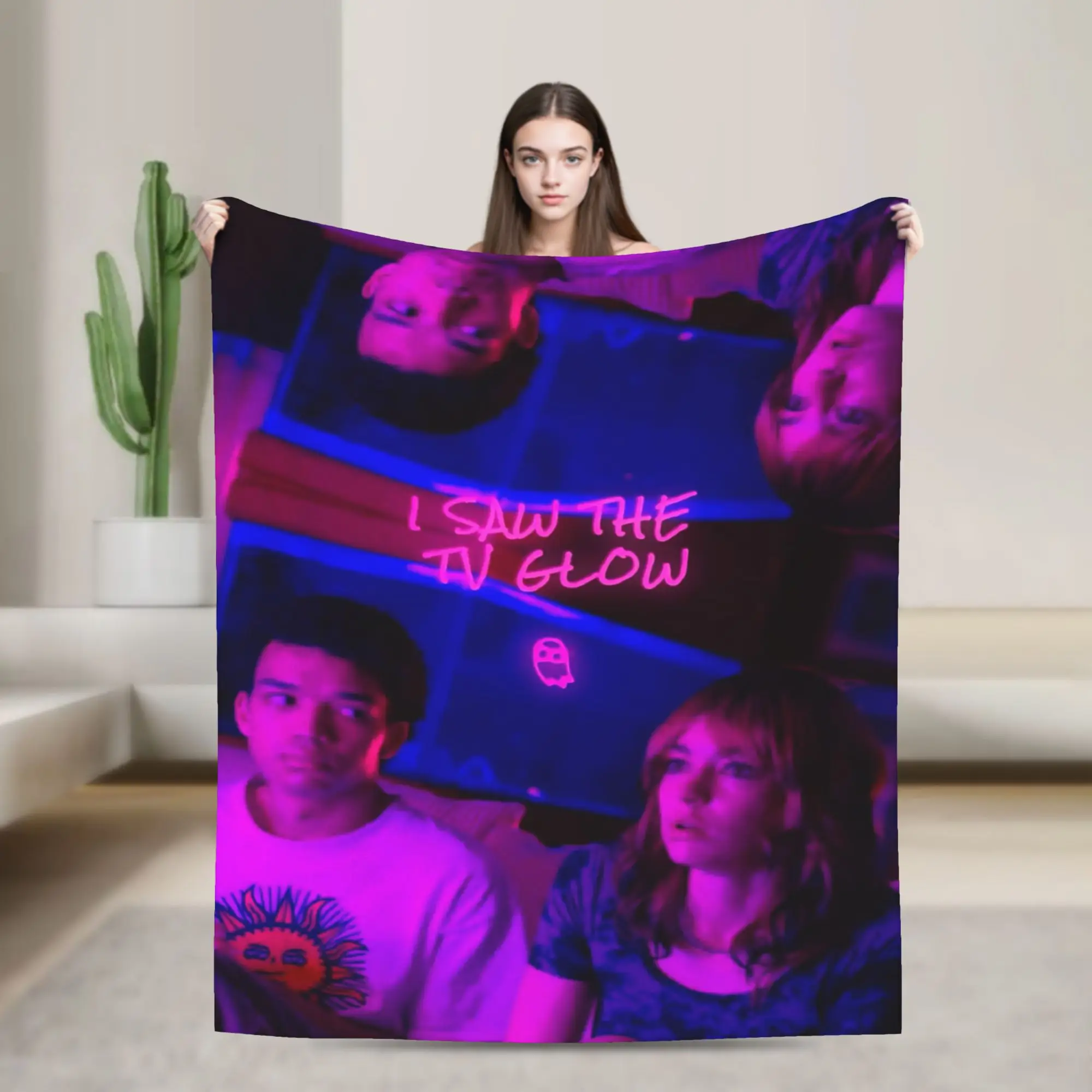 I Saw The TV Glow  Merch Blanket Lightweight Thin Fleece  Throw Blanket Comfortable Plush Thin Quilt