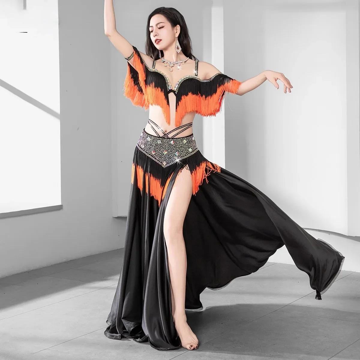 ラインストーンビーズブラジャーベルトマキシスカートグループダンス競技衣装ポップソング女性オリエンタルダンスエジプトベリーダンス衣装