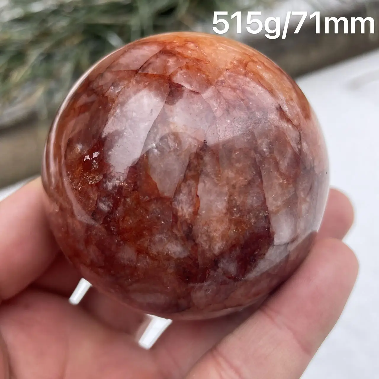 

Шар из натурального Кремневого кварца красного цвета диаметром 71 мм, произведенный в Бразилии