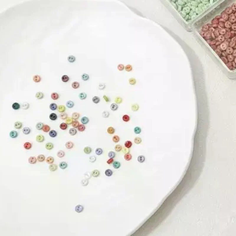 100Pcs 3mm Mini Buttons Retro Resin Button For DIY Cartoon Dolls Clothes Shoes Sewing Scrapbooking Card Making Needlework