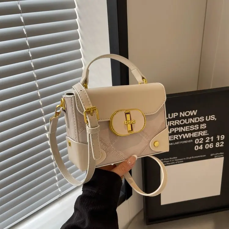 

2025 S/S Women's Fashion Crossbody Bag, Trendy Quilted Shoulder Purse, Genuine Leather Multi-way Tote with Adjustable Strap