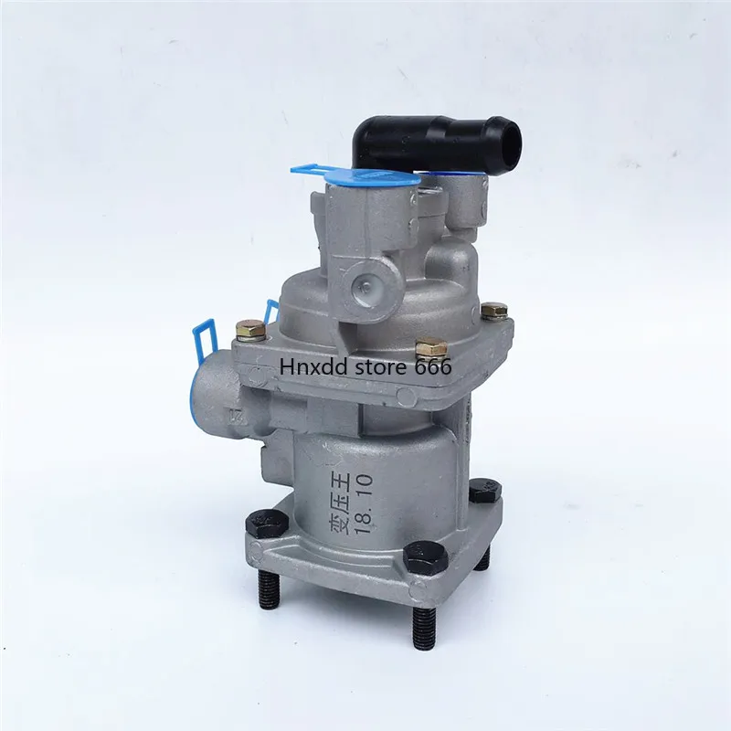 Suitable for Howo Transformer King Liuqi H7 Soft Brake King Brake Master Pump Series Brake Valve Car Linrou