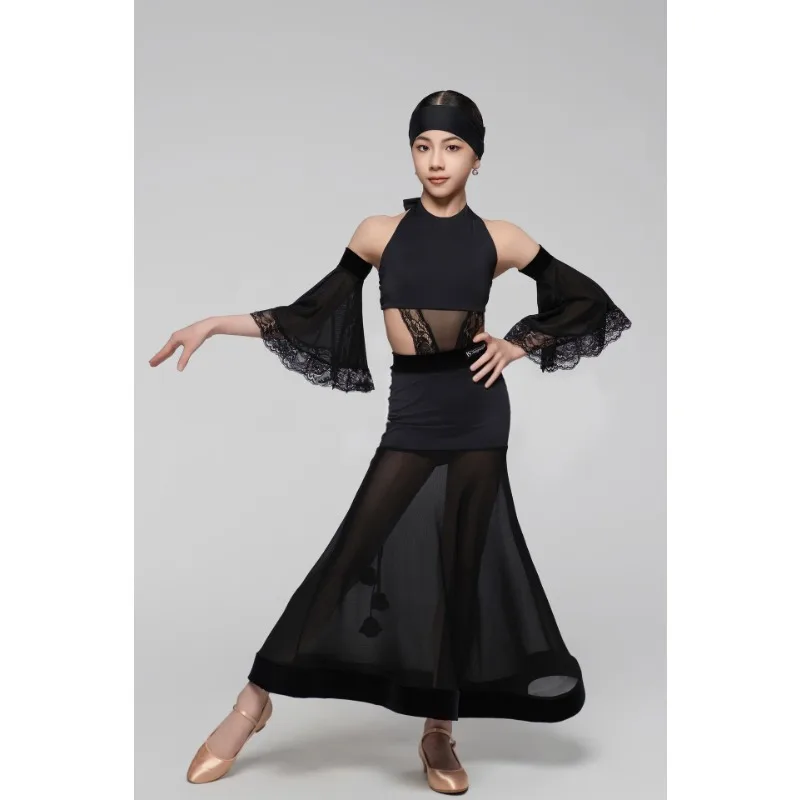 カスタマイズされた女の子のラテンダンススーツノースリーブぶら下げネックレーストップフィッシュテールスカート分割練習社交競技ドレス