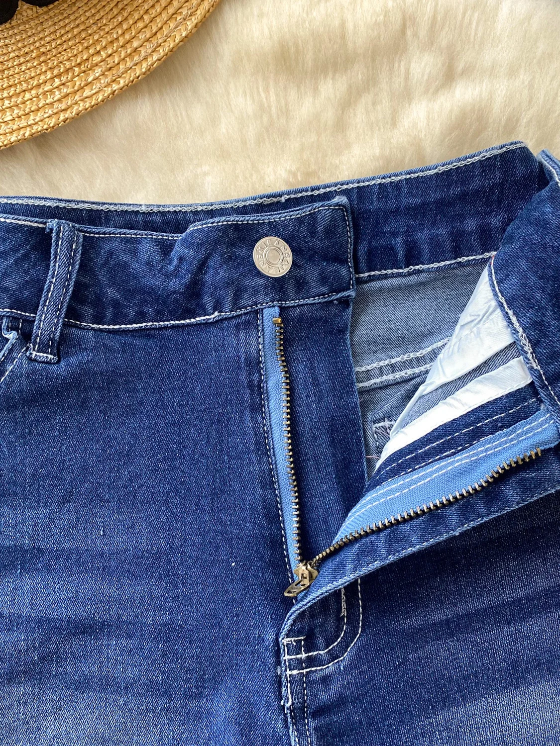 

Retro American Waed Denim ort Pants Low Waist Tight Fit Sexy Hot Girl Design Cuffed Hot Pants Casual High Waist Wide Leg