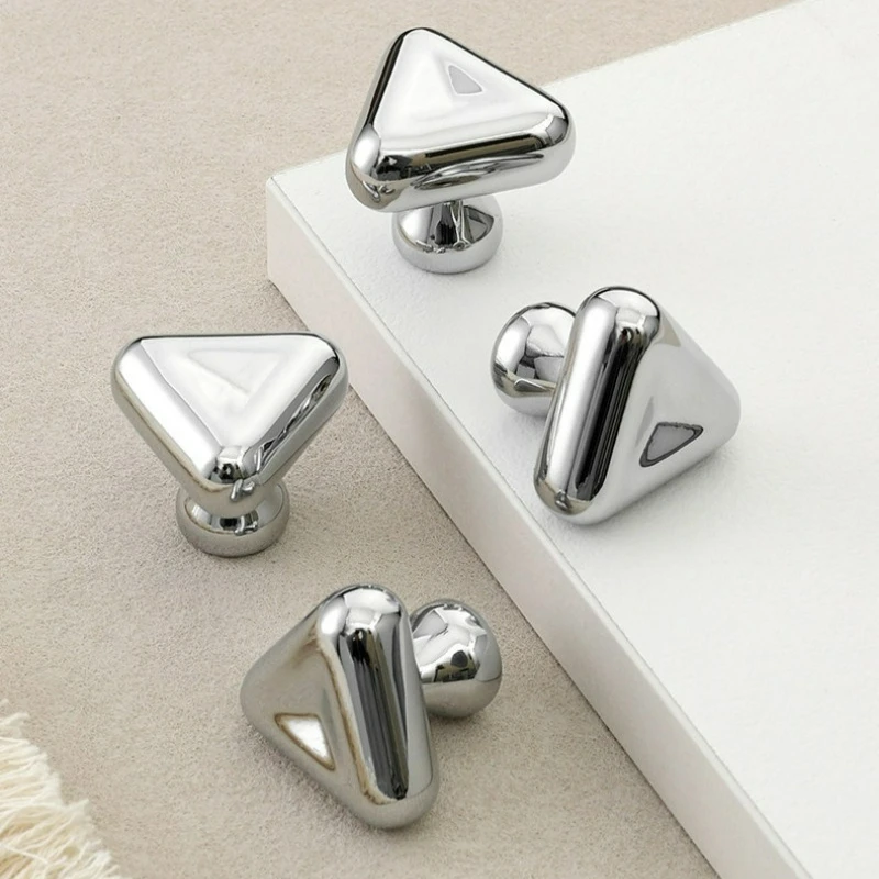 French Luxury Handle Chrome Plated Silver Wardrobe Door Drawer Creative Triangular Cabinet Handle