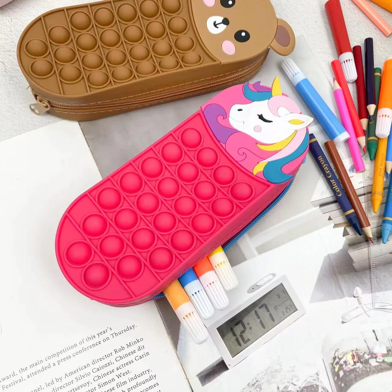 1Pcs New Cartoon Silicone Pencil Case Pioneer of Rodent Eradication Stationery Storage Bag Student Decompression Stationery Box - Image 4