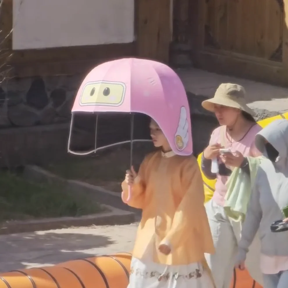 

Cartoon Sunade Umbrella Helmet Outdoor UV Protection Rain And Sun Dual Purpose Anti UV Cartoon Sun Protection Umbrella