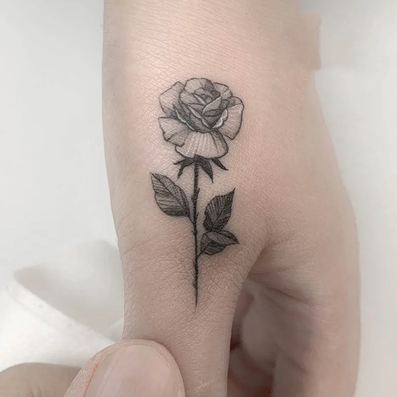 

Small Rose Flower Dark Hand Back Temporary Tattoos Transfer Tattoo Body Art Arm Hand Waterproof Fake Tatoo Sticker for Woman Men