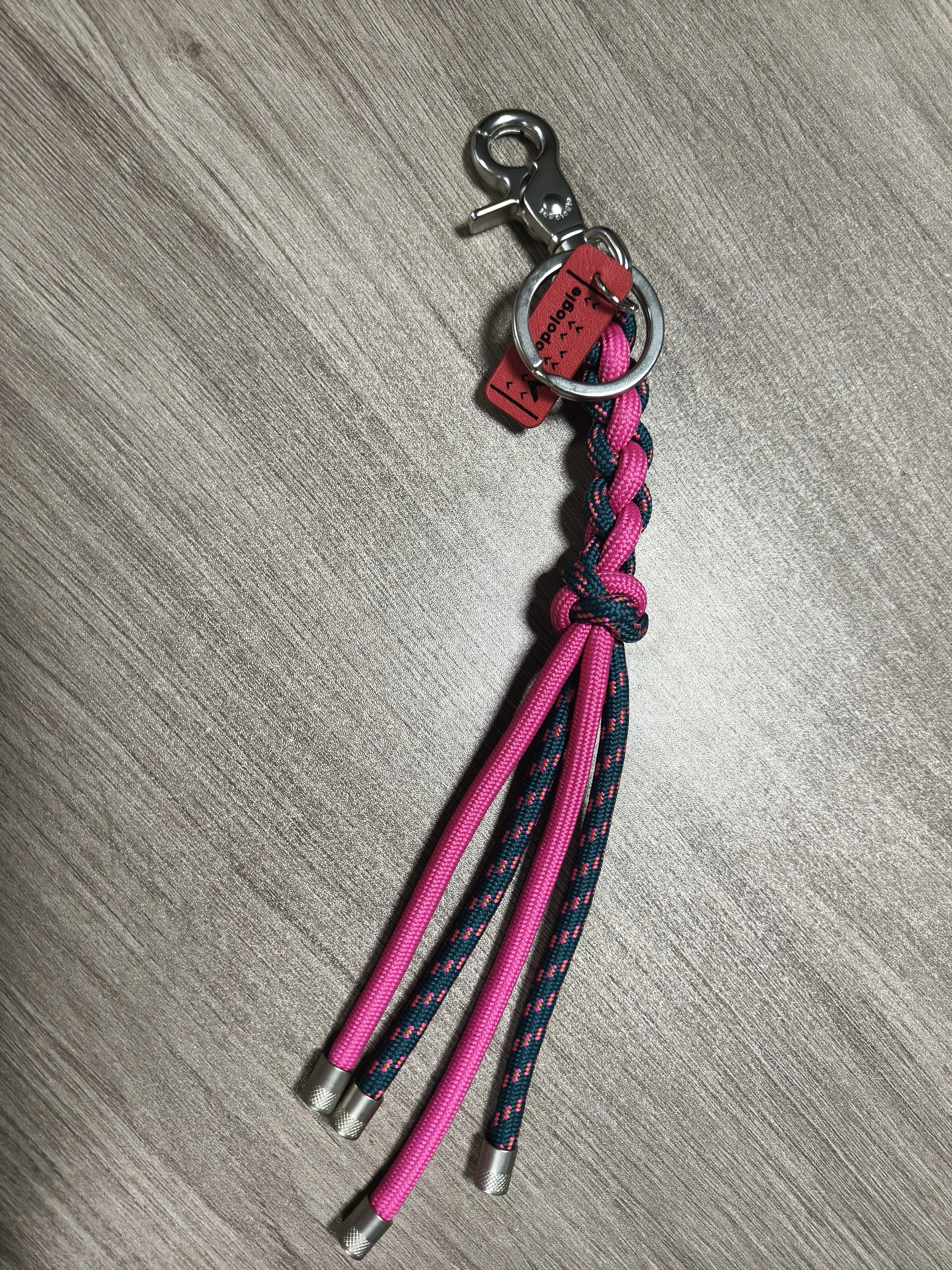 t-home-ファッション-ロングブレイドキーホルダー-超本物そっくり-吊り下げ装飾やキーホルダーとして使用可能-エレガントなアクセサリー