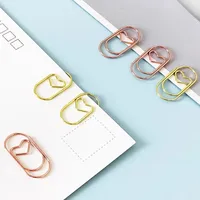 50pcs Love Heart Shape Paper Clips Mini Hollow Bookmarks Kawaii Tickets Photo Clamps Patchwork Binder Clips Office Supplies