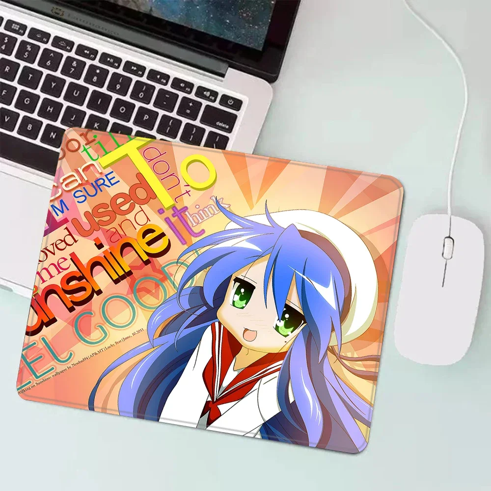 Lucky Star Small Gaming Mouse Pad XS Computer Office Game Table Mat Rubber Anti-slip Keyboard Mousepad Desktop Decoration for PC