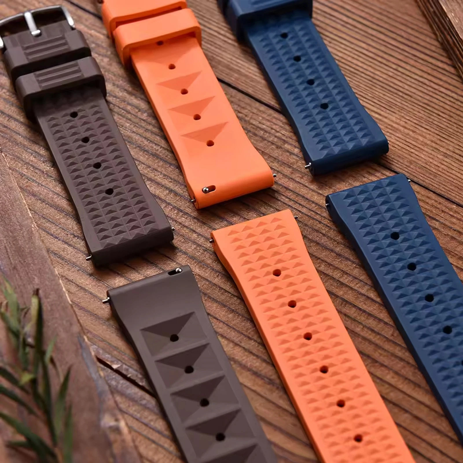 FKM Rubber Waffle Watch Strap 20mm 22mm Fluororubber Strap Universal Diver Waterproof Comfortable Sports Fast Release Watchbands