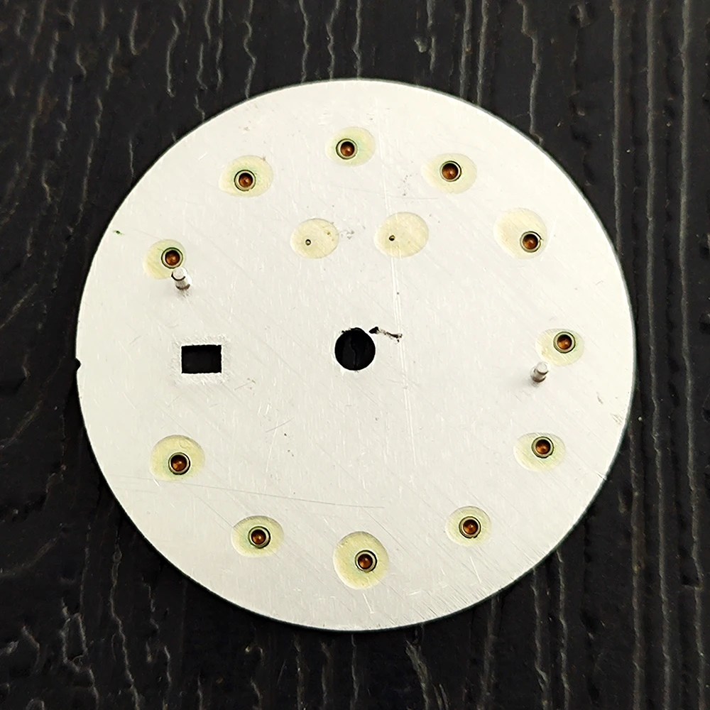 قرص ماسي للسيدات بشعار S مقاس 24.5 مم، مناسب لملحقات تعديل الساعة ذات الحركة الأوتوماتيكية اليابانية NH05