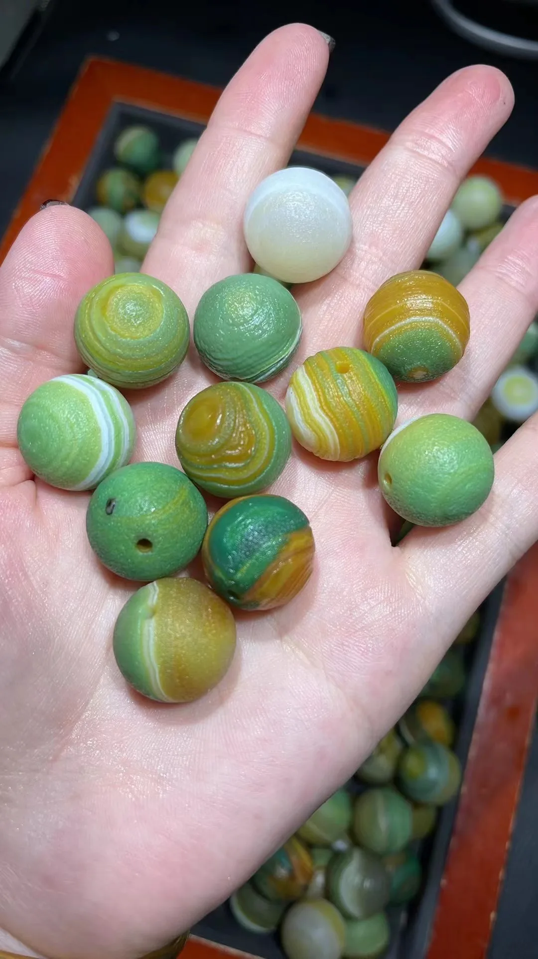 

1bag/lot Natural Striped Agate Bird Egg Shaped Round Dzi Wholesale Sizes vary color Pretty stripe Unique beautiful diy Bracelet