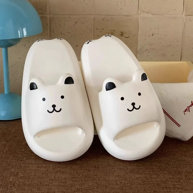 

Cartoon White Bear Flip-Flops: Unisex, Non-Slip, Antibacterial, Thick-Soled, Couple's Summer Odour-Resistant Outdoor Flip-Flops