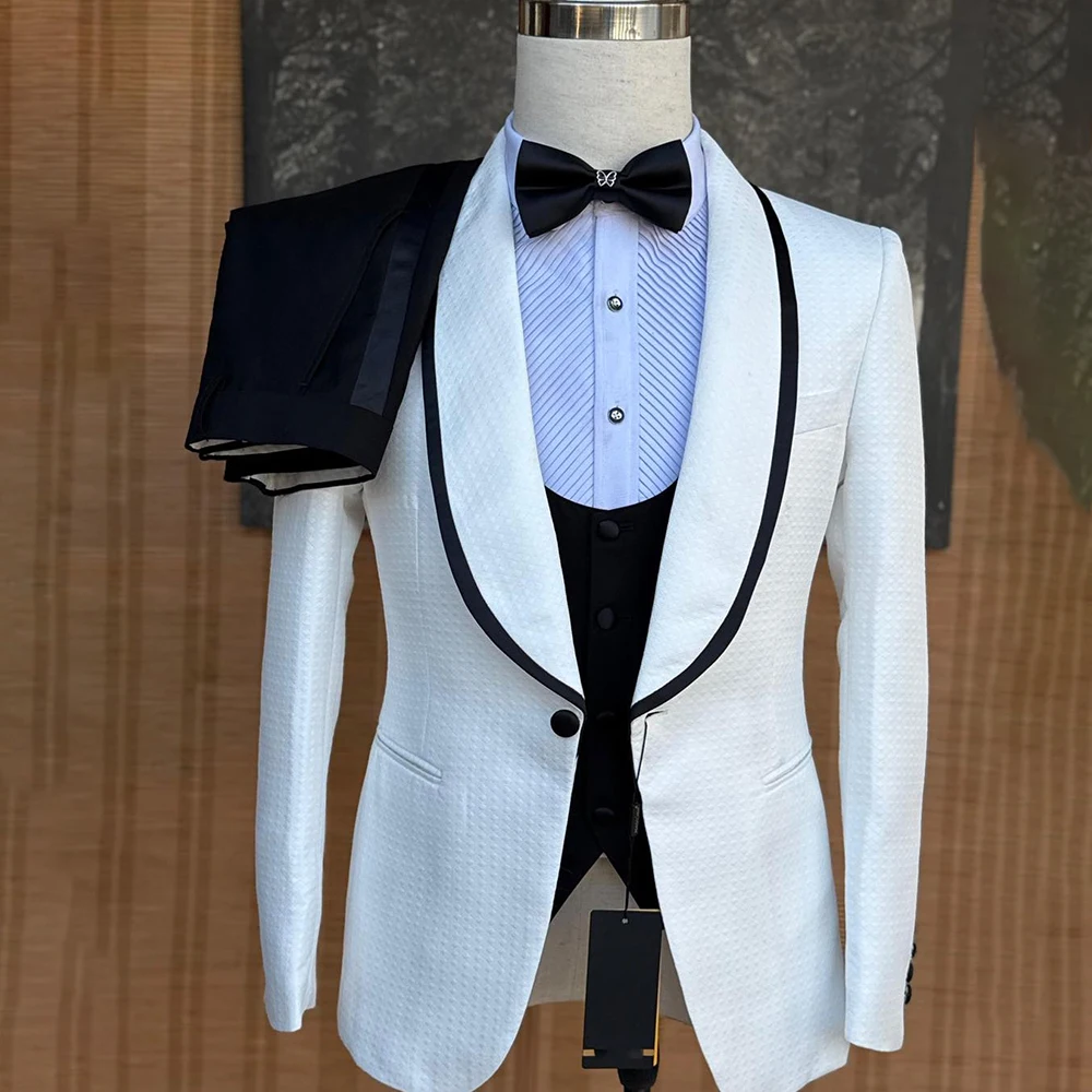 

Formal Wedding Men's Suits Luxury One-Button Shawl Lapel 3 Piece Jacket Pants Vest Male Clothing High Quality Outfits Costume