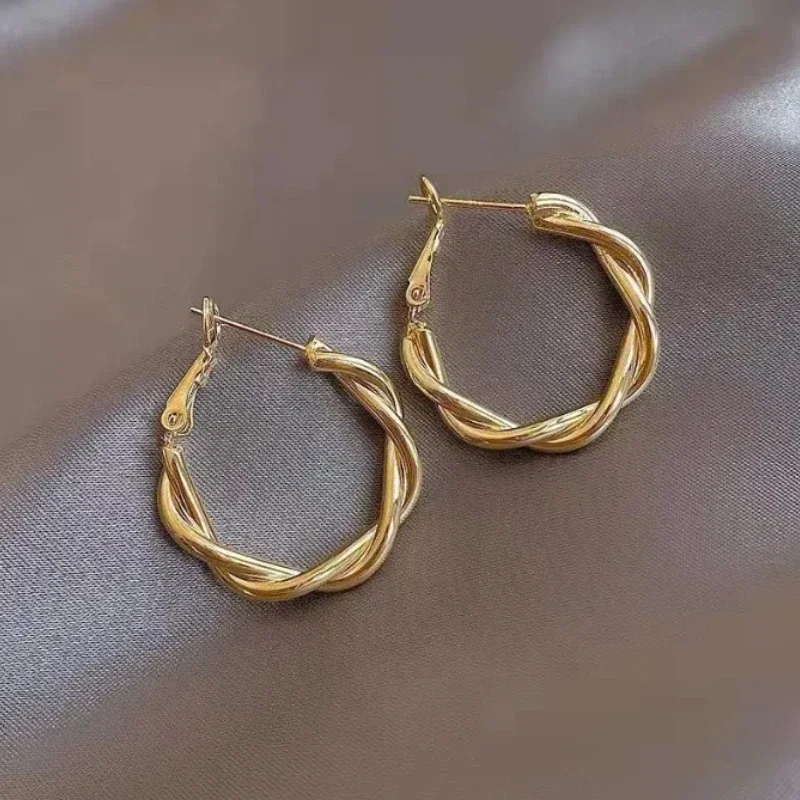 1 Pair New Circle Twine Twists Hoop Earring for Women Simple Temperament Hyperbole Gold Color Metal Ear Jewelry Gift Aros