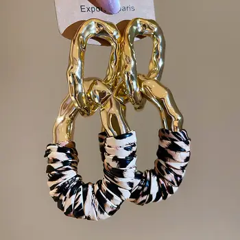 8 best sales Lederohrring - №4