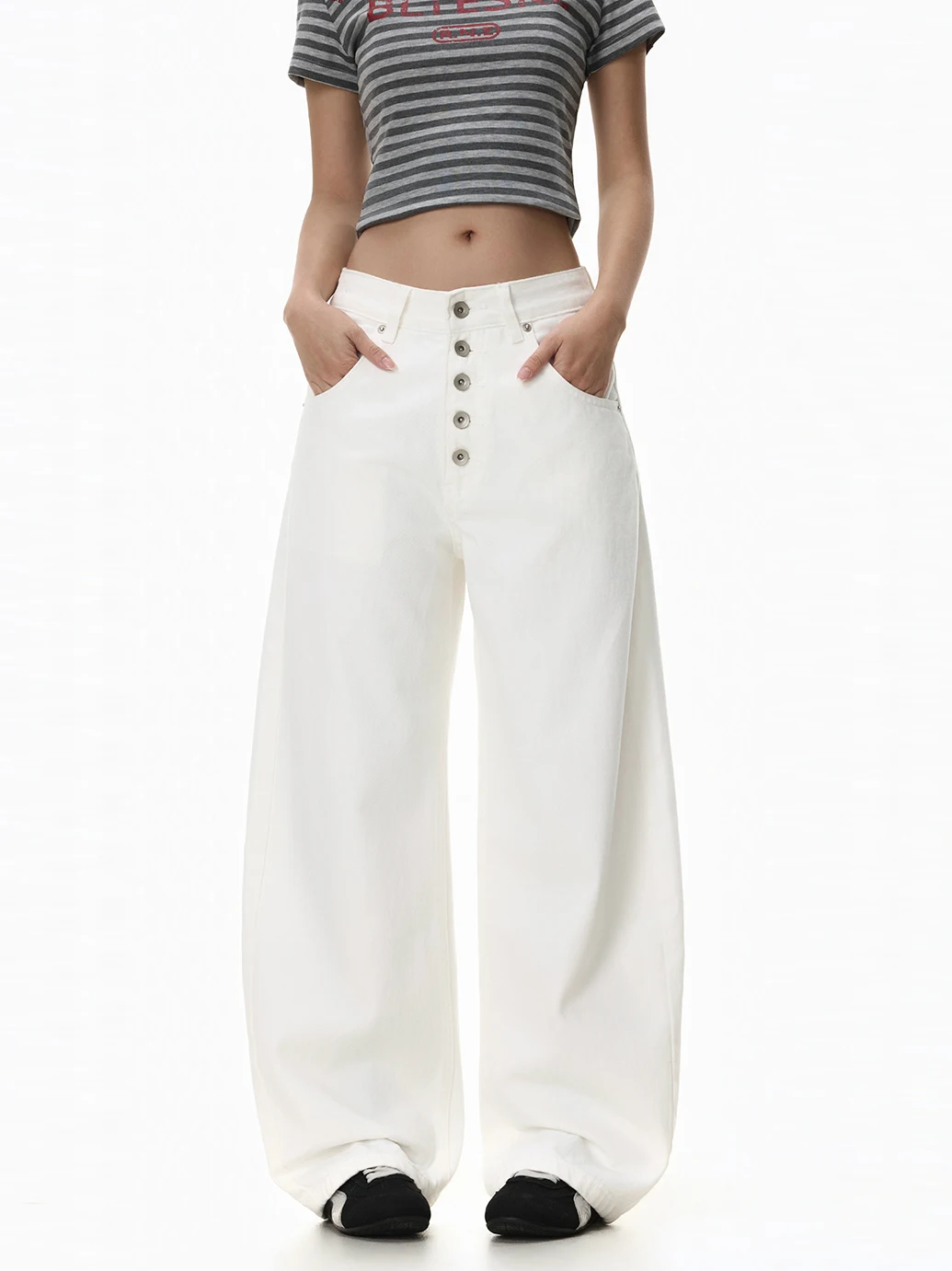 

FreeMary American Style White Curved Knife Jeans Women's Spring New Versatile Loose Fit Slimming Jeans Cotton Natural Waist