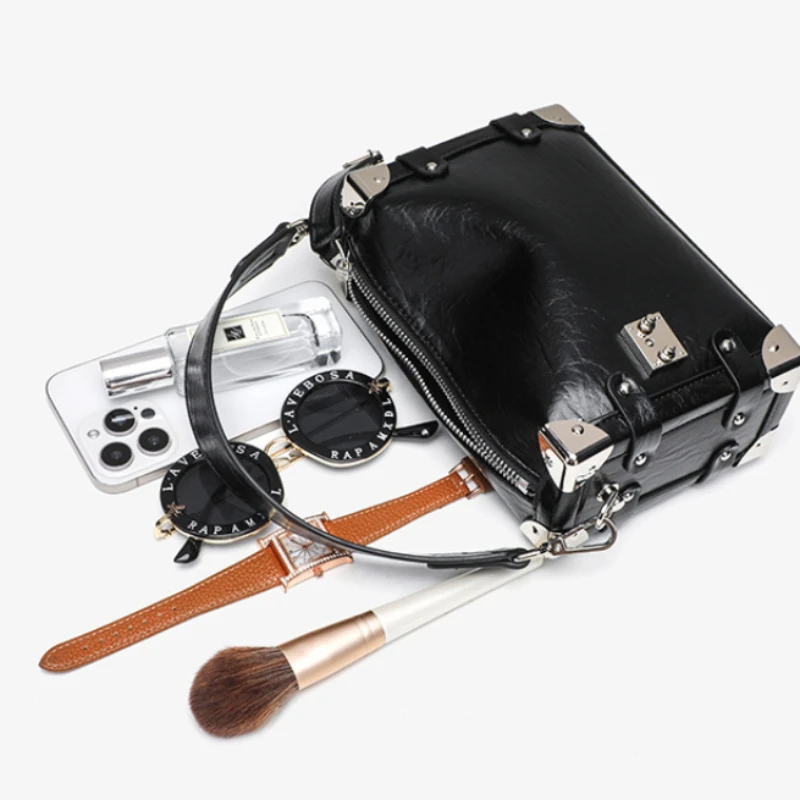 Women Small Square Bag Fashion Versatile Wide Shoulder Strap handbags Y2K Punk Portable Female One Shoulder Crossbody Bag