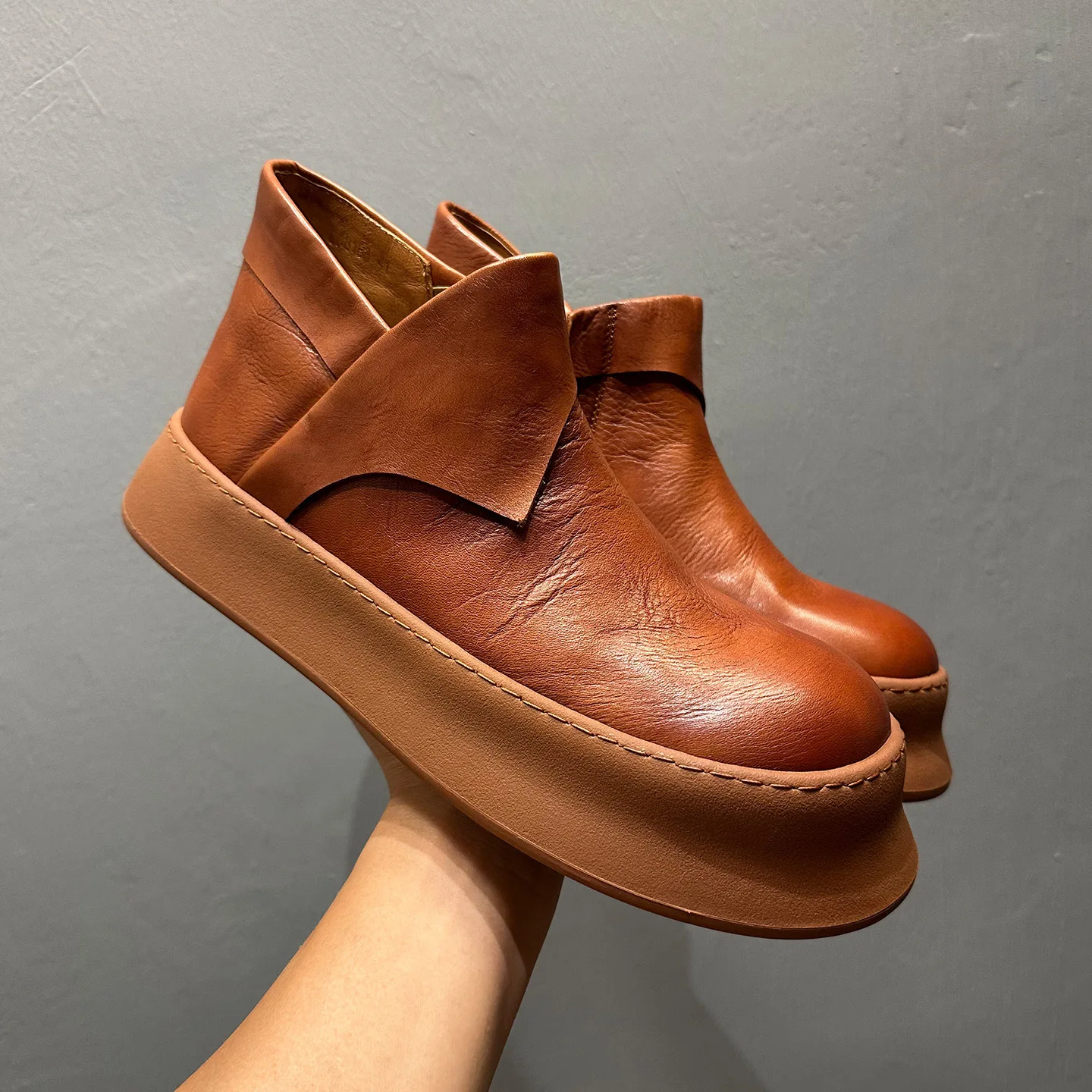 YETTIES Men's 2025 Chelsea Boots, Top Grain Leather British Style Slip-On, Soft Cowhide Combat Ankle Boots with Chunky Sole