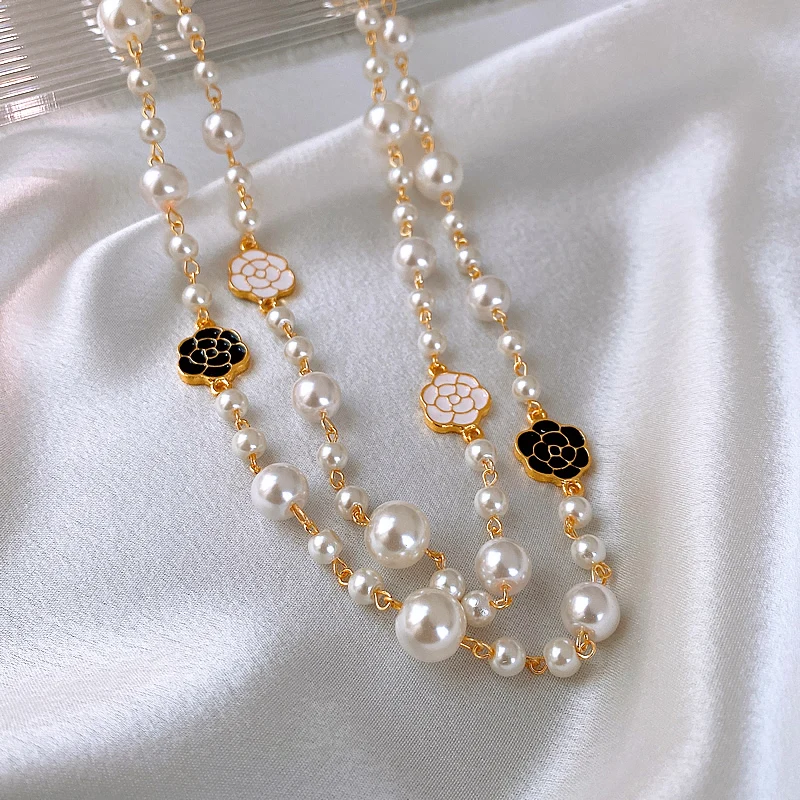 Elegant Vintage Double Layers Camellia Pearl Long Necklace For Women Lady Exquisite Sweater Coat Collar Pendant Chains Jewelry