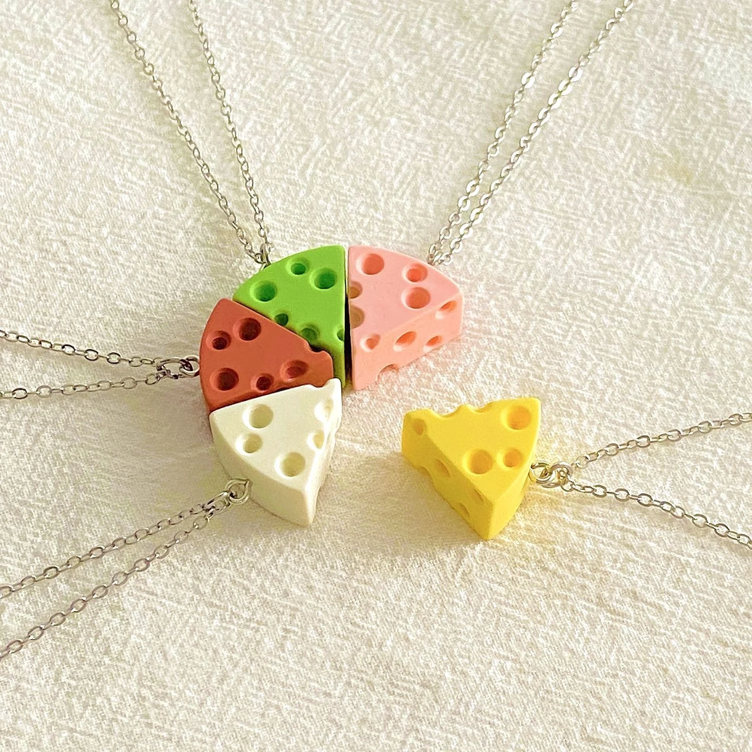 Sweet Female Instagram Creative Design Cheese Trap Friendship Necklace