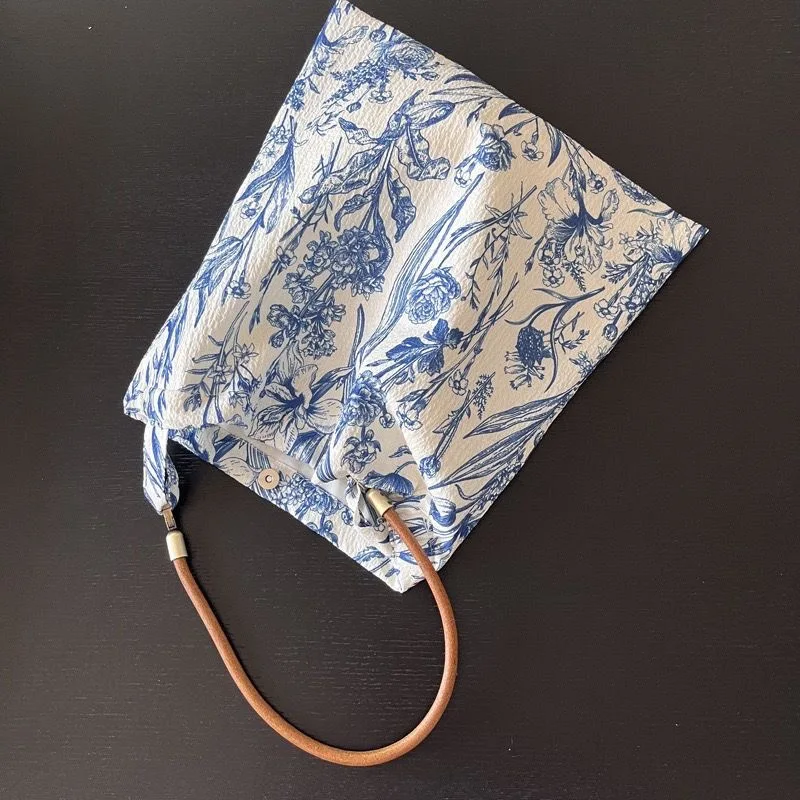 bolsa-transversal-retro-chinesa-de-porcelana-azul-e-branca-com-estampa-floral-estilo-artistico-fino-bolsa-de-ombro-de-lona