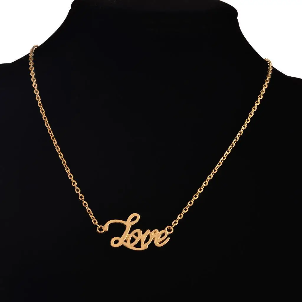 Letter Chain Necklace Alloy Script Love Pendant Clavicle Jewelry Statement Necklace for Party Anniversary