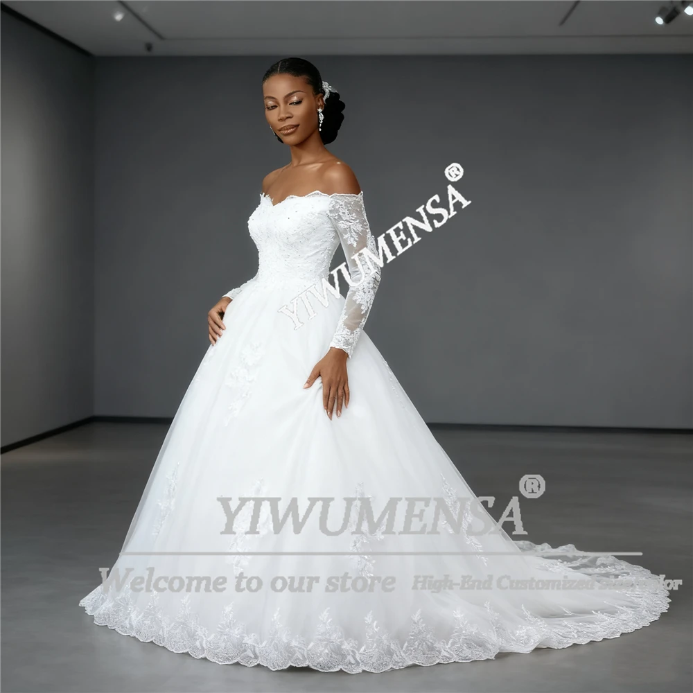 

Exclusive V Neck Ball Gown Wedding Dresses For Bride Appliques Long Sleeves Bridal Gowns Off Shoulder Ball Gown Women Attire