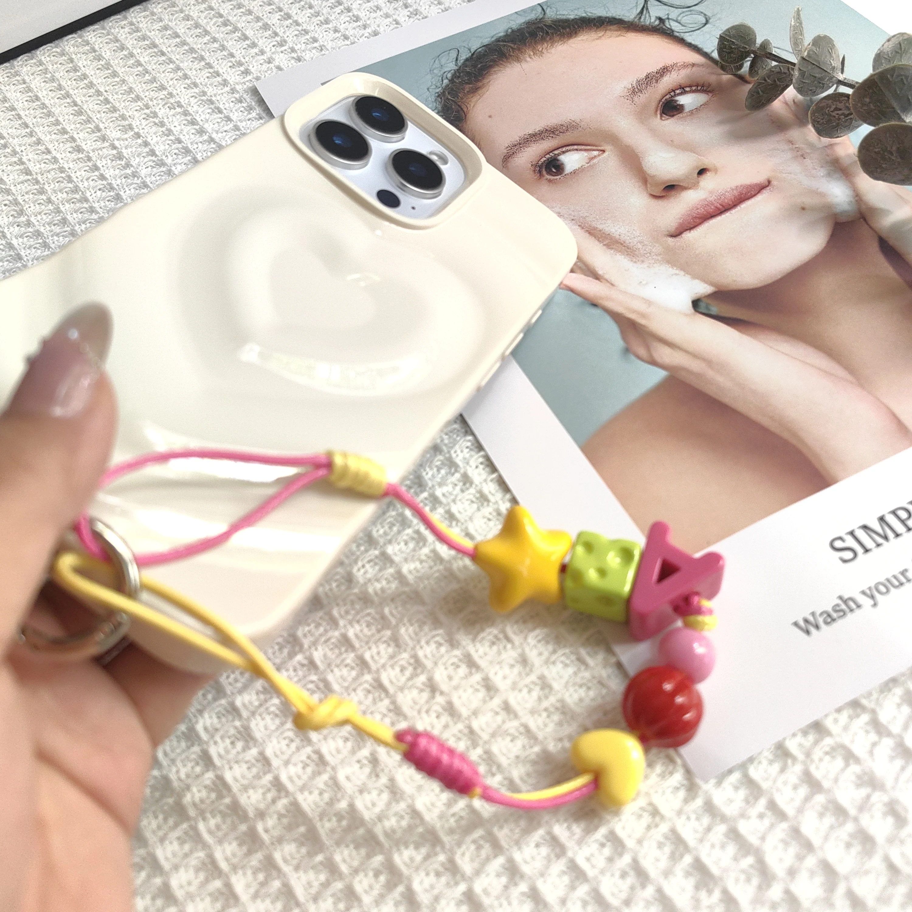 

Новые модные и модные красочные подвески для мобильных телефонов, ремешки, цепочки из бисера, брелки, подарки для девочек и пар