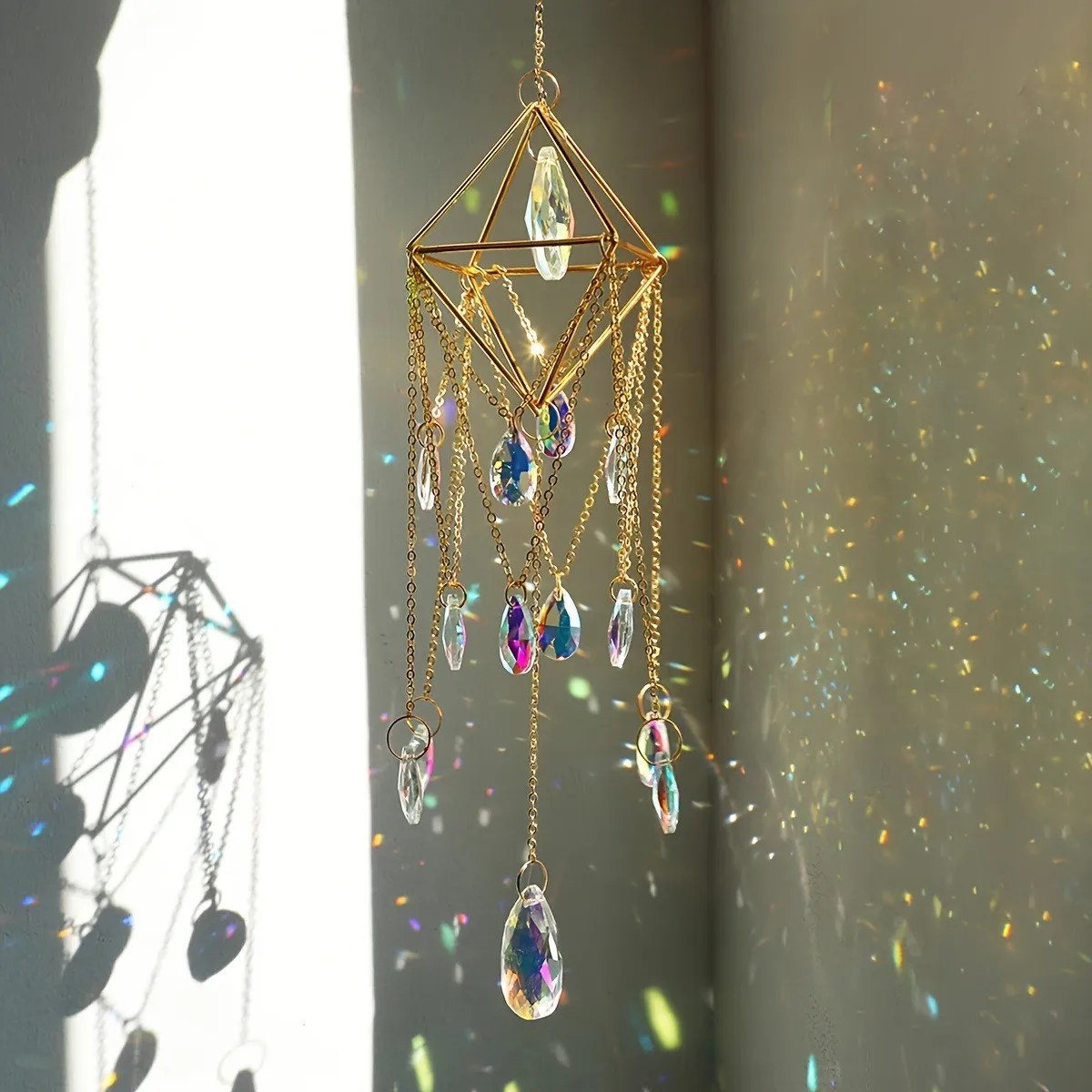 Suncatcher Crystal Illusion Wind Chime Hanging Horizontal Room Window Hanging Fantasy Rainbow Gift