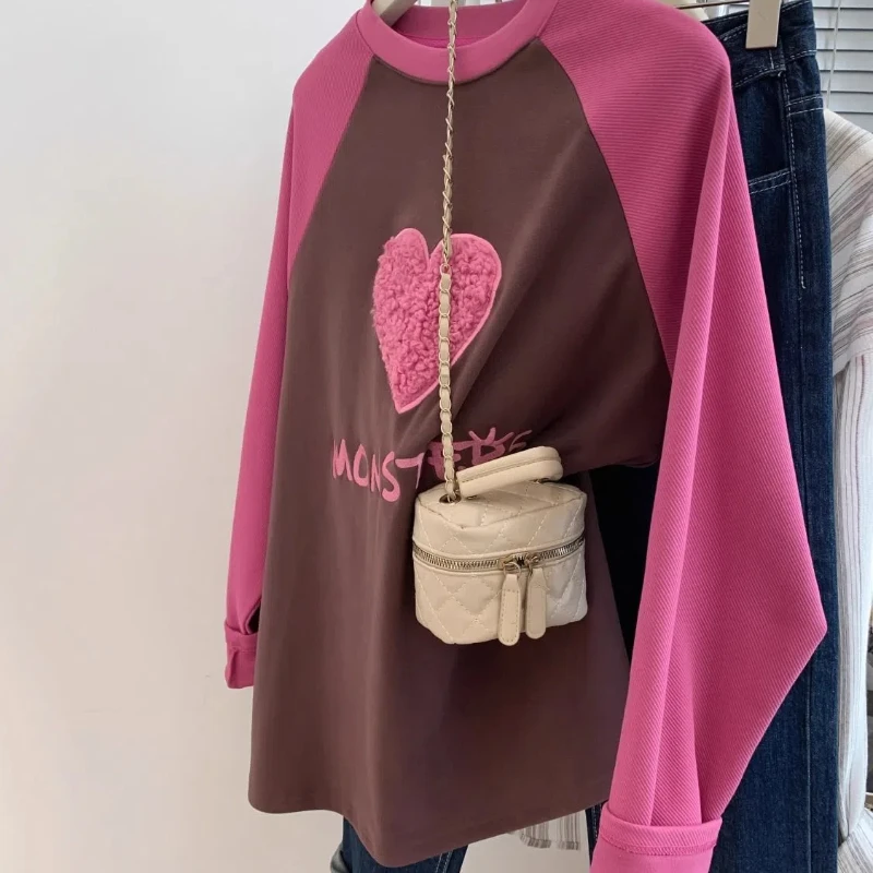 

American Style Love Velvet Contrasting Shoulder T-shirt for Women's New Spring Outfit Plus Size Base Shirt Long Sleeved Top