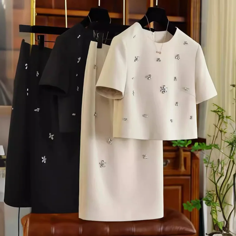

Women Fragrance High Quality Diamond-encrusted White Skirt Two-piece Set Simple Elegant Party Wedding French Short Sleeve Suit