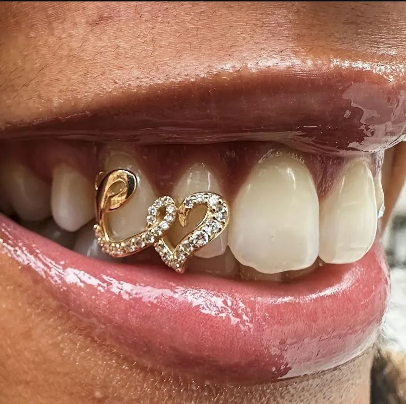 1 Uds. Tirantes de Hip Hop de circón con Micro incrustaciones de cobre de doble amor europeo y americano decoración de dientes de moda personalizada