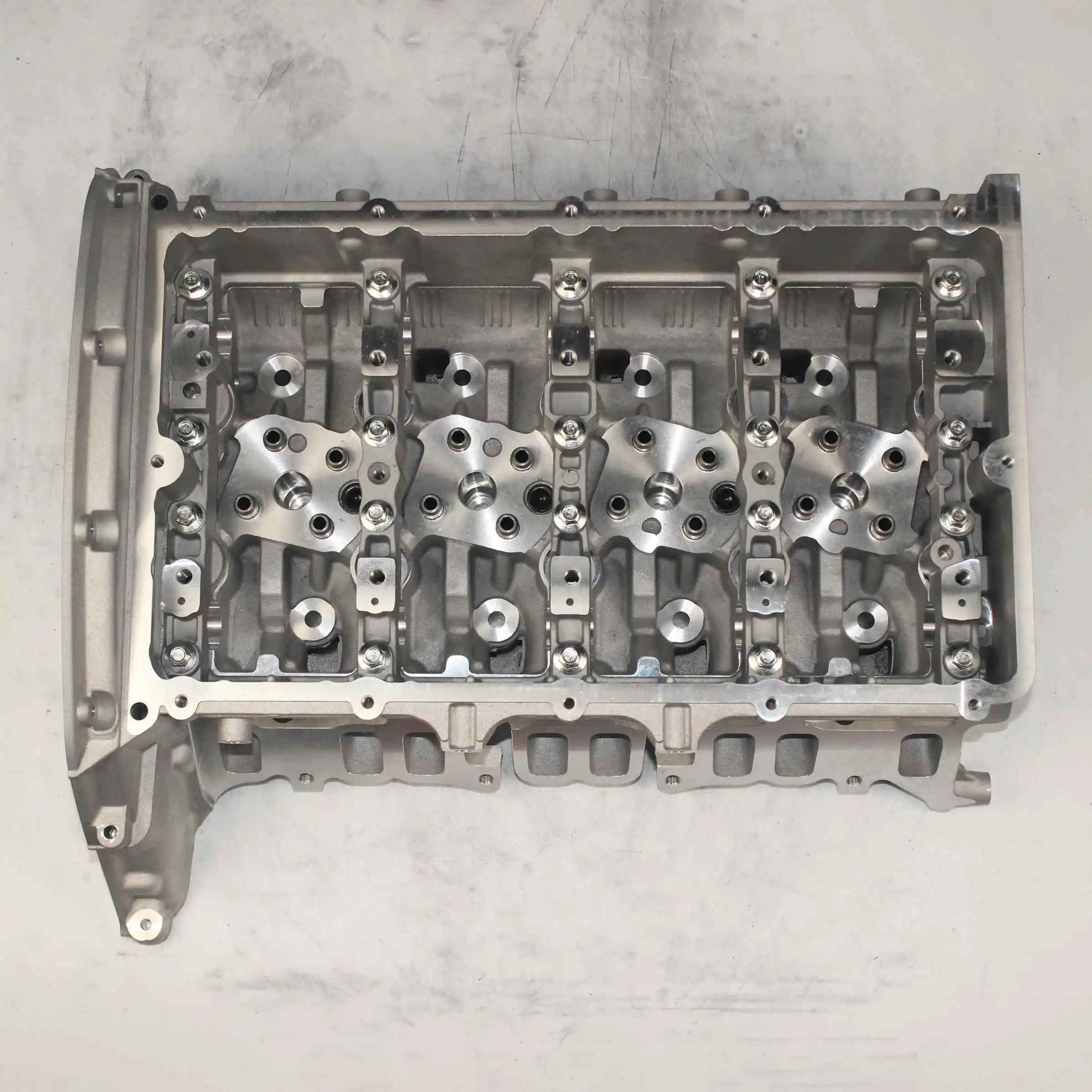 أجزاء المحرك كاملة الاسطوانة 908757 BK2Q-6049-AD BK2Q-6C032-AD لفورد 2.2 TDDI 16 فولت