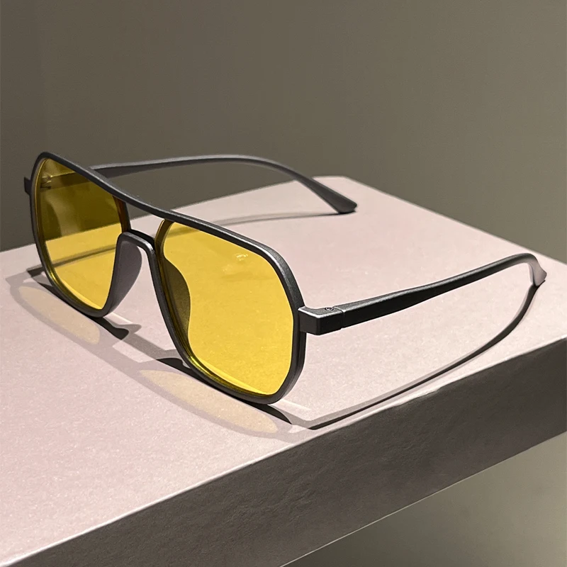 grey-yellow