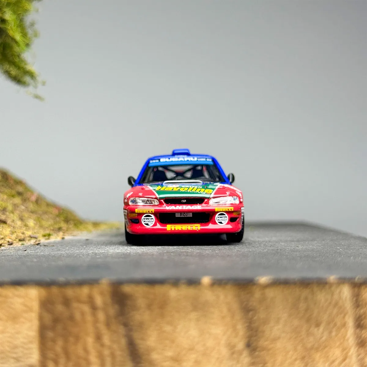 MINIGT 1:64 Subaru Impreza WRC98 #17 2000 Rally New Zealand MGT01211-CH Car Alloy Toys Diecast Metal Model for Children view 5