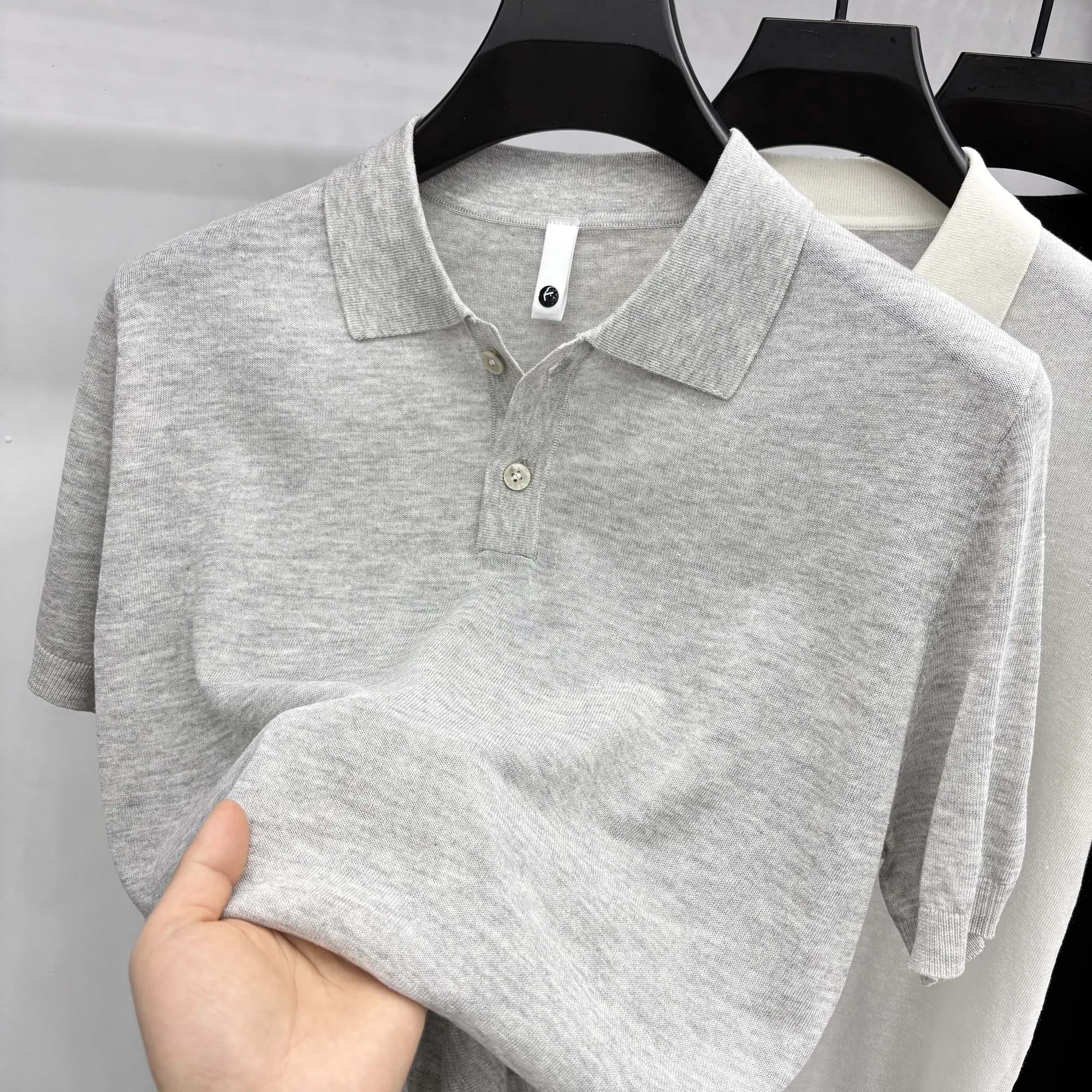 

Summer Short Sleeved T-shirt with Thin Collar, Vintage Style, Knitted Business Casual Polo Shirt for Men