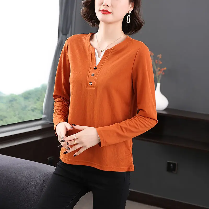Camiseta de manga larga con cuello en V de Color liso para mujer con vientre y carne a la moda, camiseta holgada para madre de mediana edad