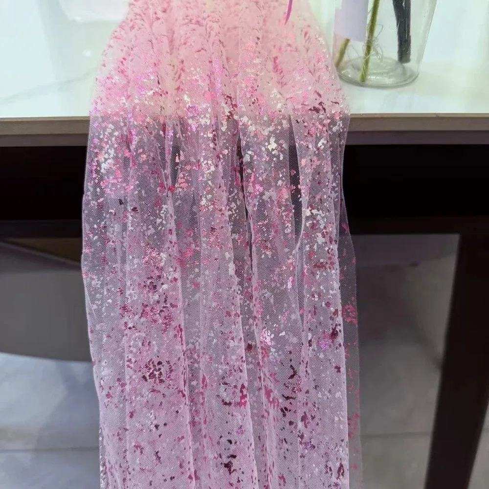 

Golden Sequin Glitter Hot Stamping Table Flag European Style Elegant Mesh Birthday Table Runner Luxury Soft Sheer Tablecloth