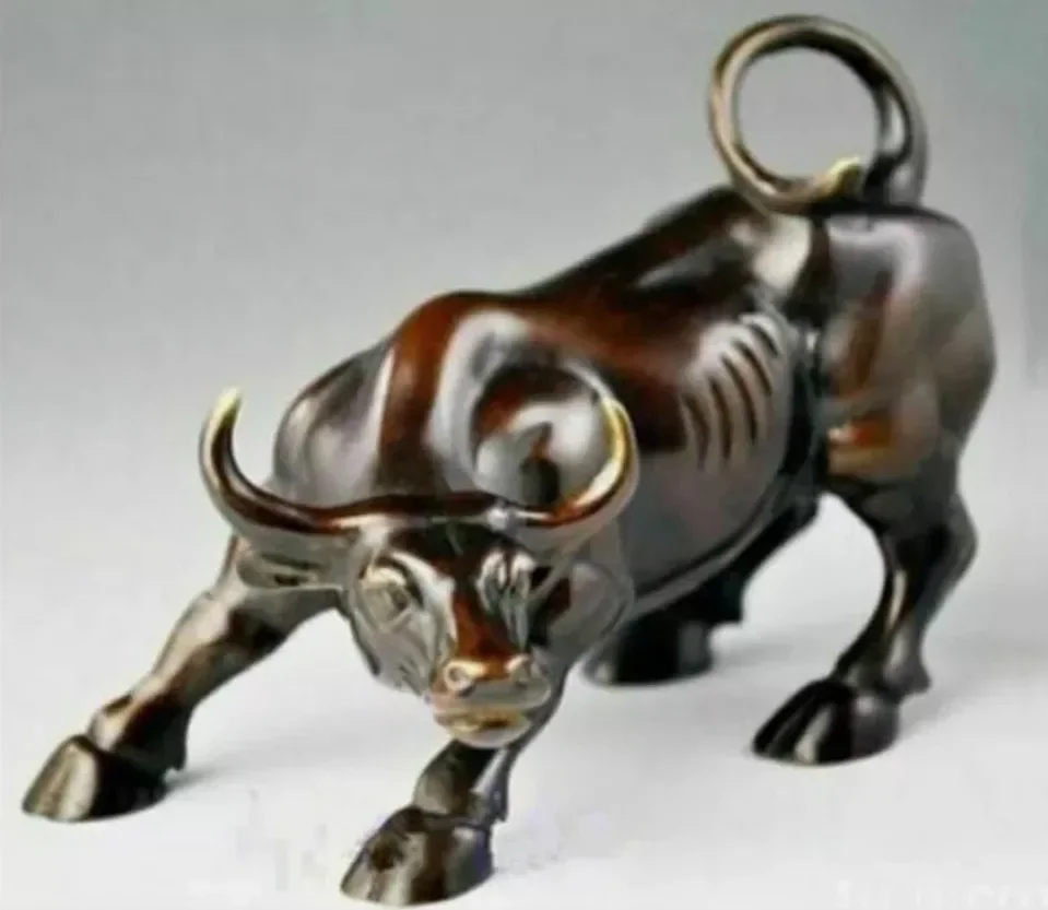 Big 27cm Figurine Wall Street Bronze Fierce Bull Cattle Antique Statue