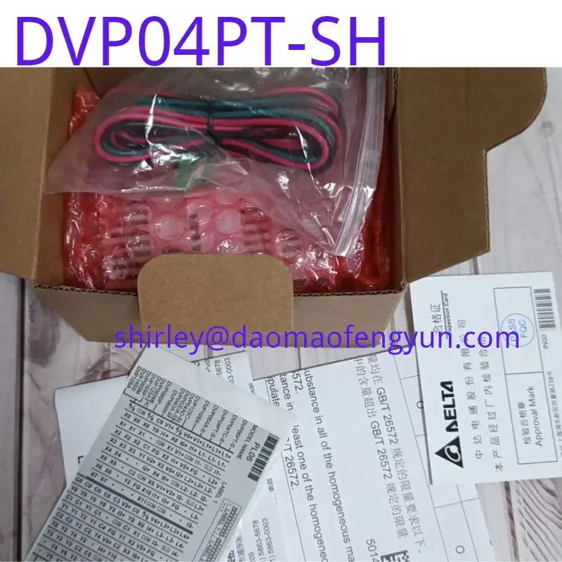 Nuevo módulo analógico DVP04PT-SH Original