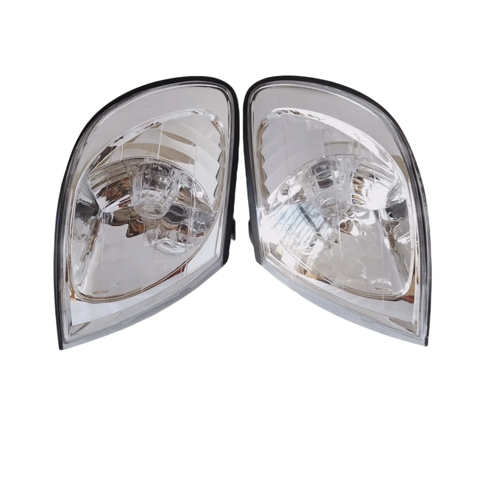 

2 Pcs Car Front Corner Light For Toyota Corolla Spacio AE111N AE115N 1999-01 8151013030 1339Turn Signal Light Lamp