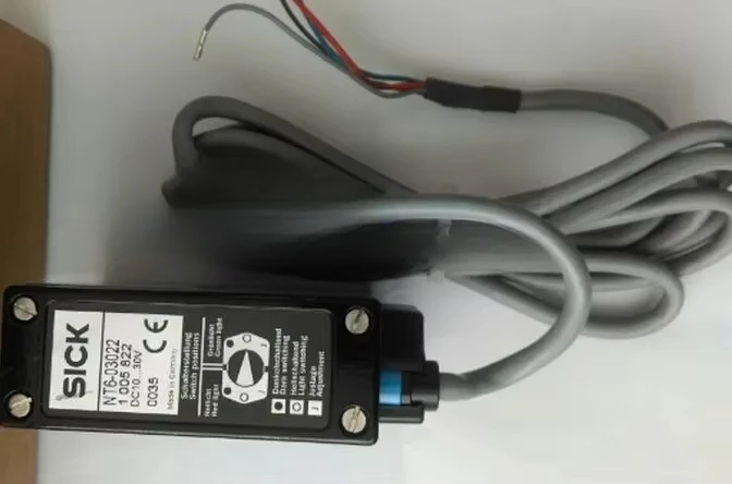 New and original SICK NT6-03022 1 005 822 DC10-30V Color sensor