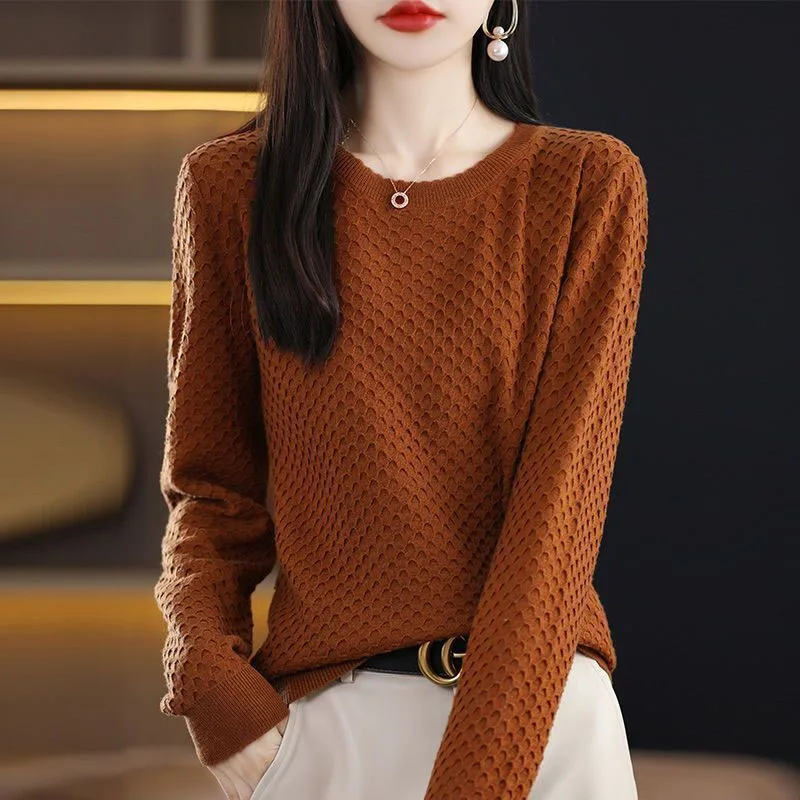 New Autumn and Winter Fashion High Grade Jacquard Design Sense Solid Color Versatile Loose Thick Round Neck Long Sleeve Sweater