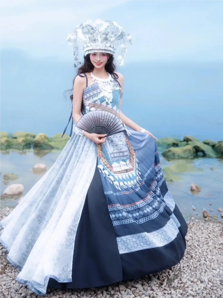 

New style clothing halter top flowing long dress travel photography