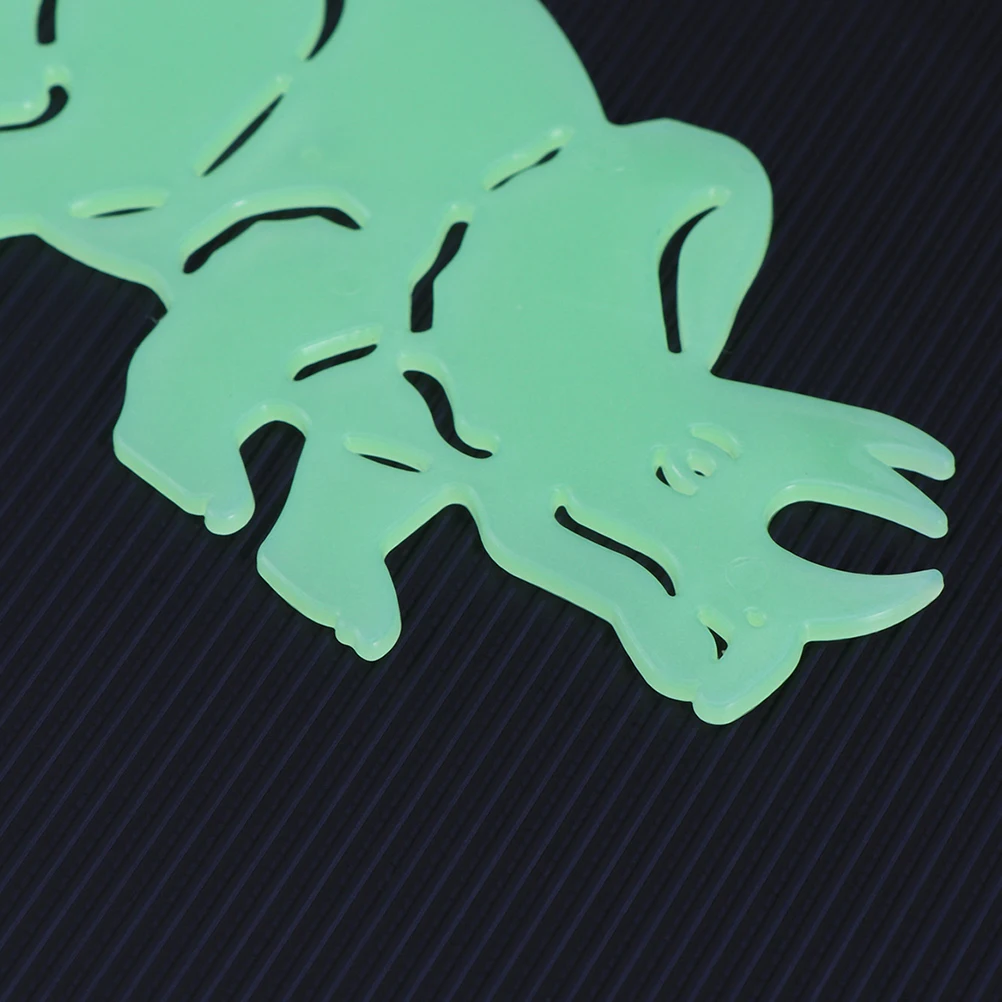 

4Set Night Glow Dinosaur Stickers Luminous Wall Decals Creative Fluorescent Decor for Room Luminous Sticker