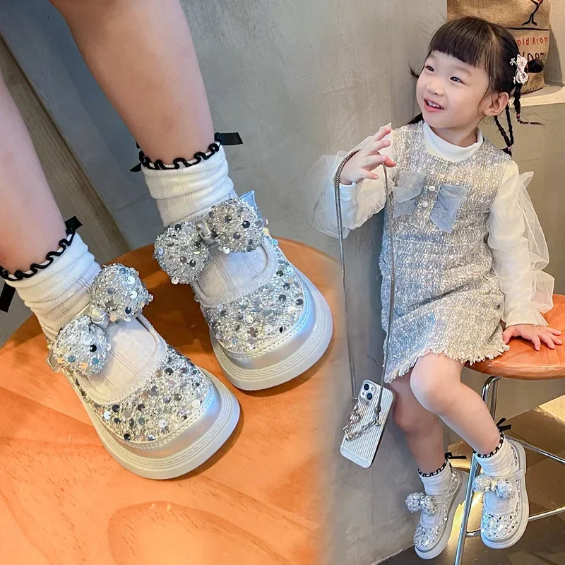 Girls Leather Shoes Square Heel Kids Black Performance Shoes with Cute Sequins 2024 New Girls Princess Shoes Round Toe Soft Sole